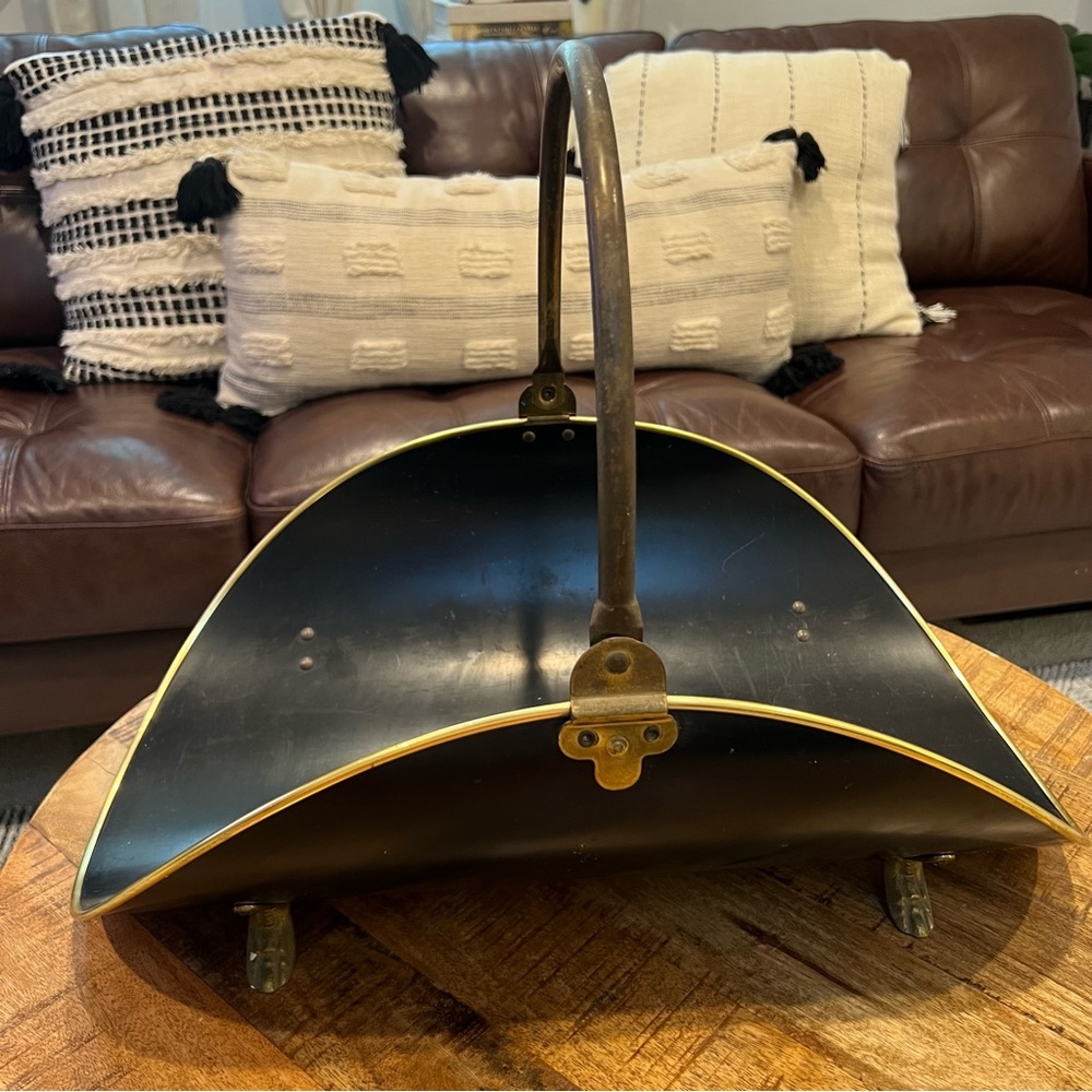 Brass and Black Lacquered Brass Log Holder - Picture 14 of 15